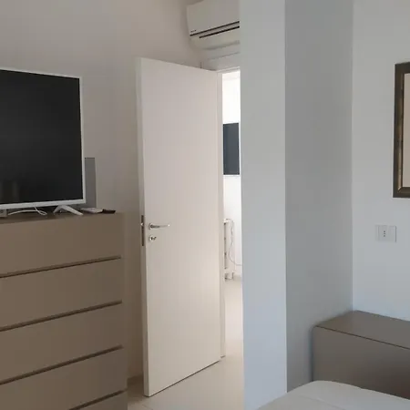 Attico Sul Porto Di E Vista Vulcano Apartamento *